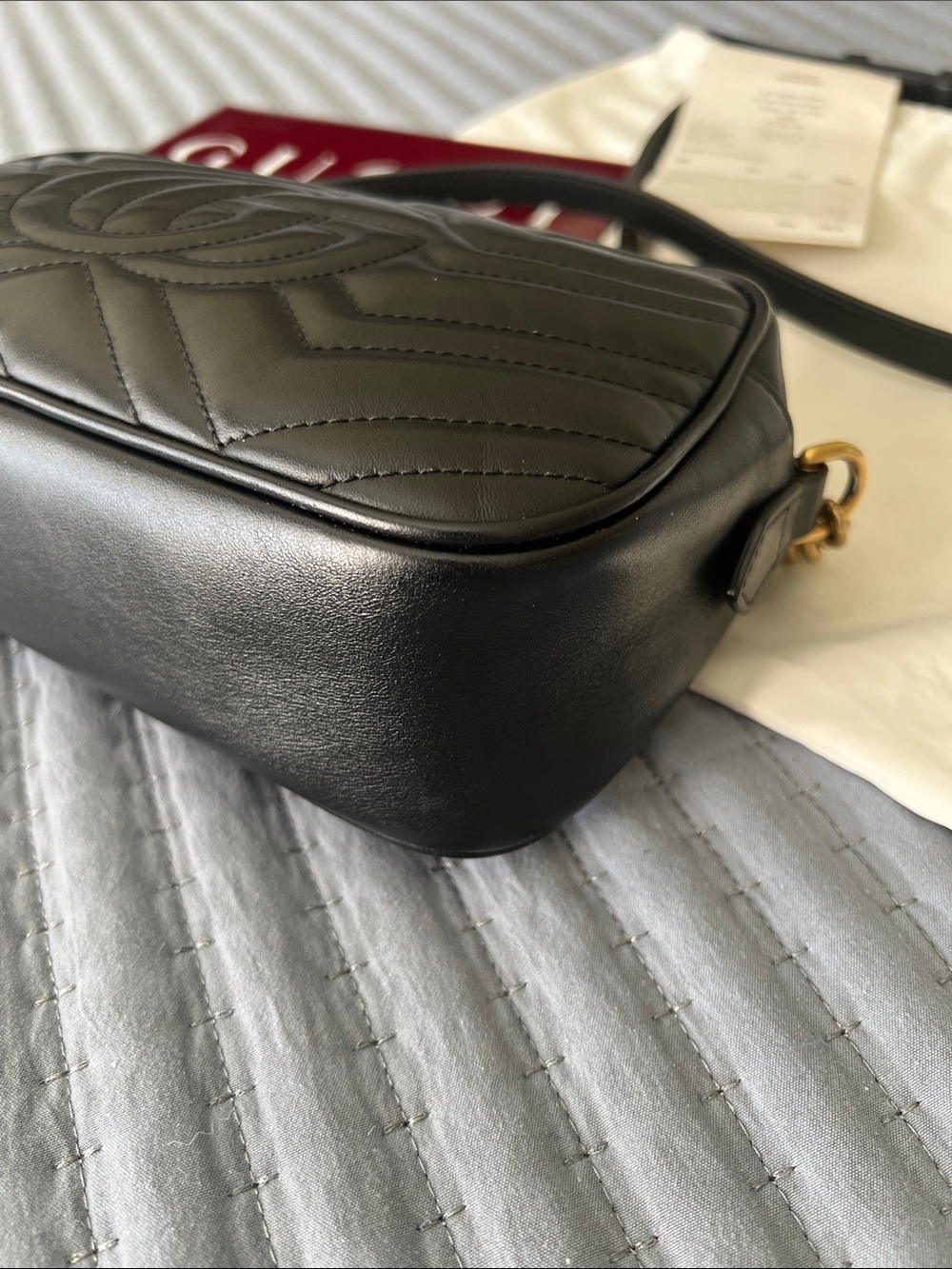Gucci Marmont Camera Bag - Picture 5 of 10
